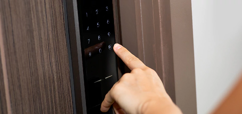 Smart Electric Locks Replacement Services in East Porterville, CA