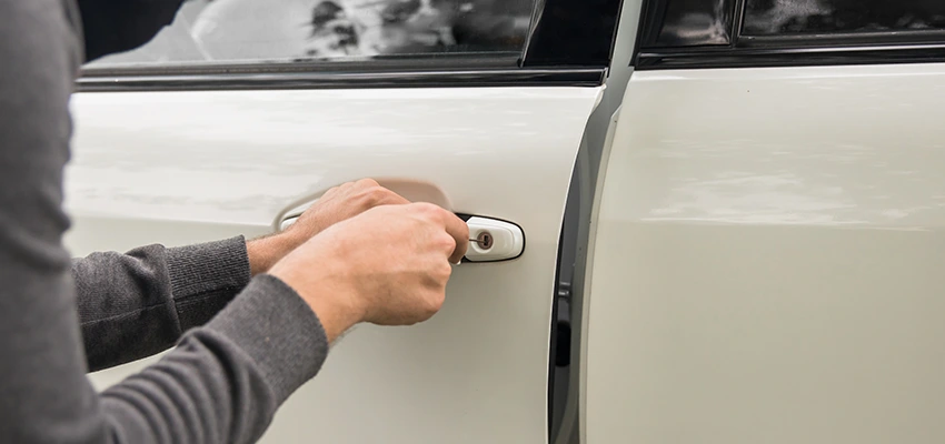 Unlock Car Door Service in East Porterville, CA